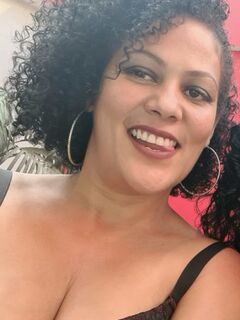 MILF Nira Black